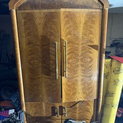 Living Room Large Airmorie