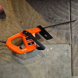 Corded electruc hedge trimmer