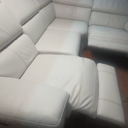 SECTIONAL GENUINE RECINER ELECTRIC ⚡.. DELIVERY SERVICE AVAILABLE 🚚⚡