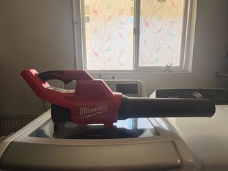 Milwaukee Cordless Leaf Blower Tool Only