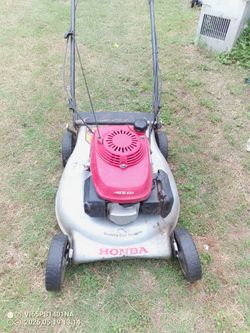 Máquina para cortar zacate buena barata $130 Dlls