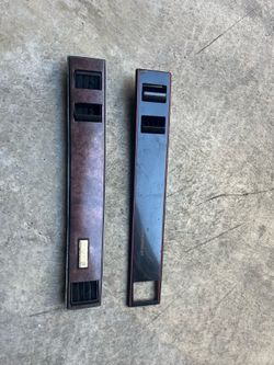 G body dashboard vent panel