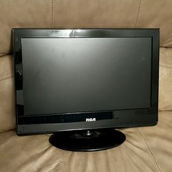RCA 19" DVD TV COMBO
