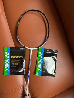 Yonex nanoray badminton racket with 1 set of bg65 strings
