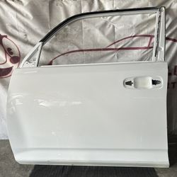 2010 - 2024 TOYOTA 4RUNNER FRONT LEFT SIDE DOOR OEM