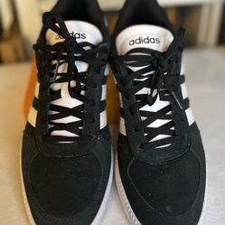Adidas Black Women’s Size 9.5