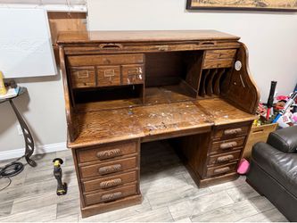 Vintage Oak Crest Desk