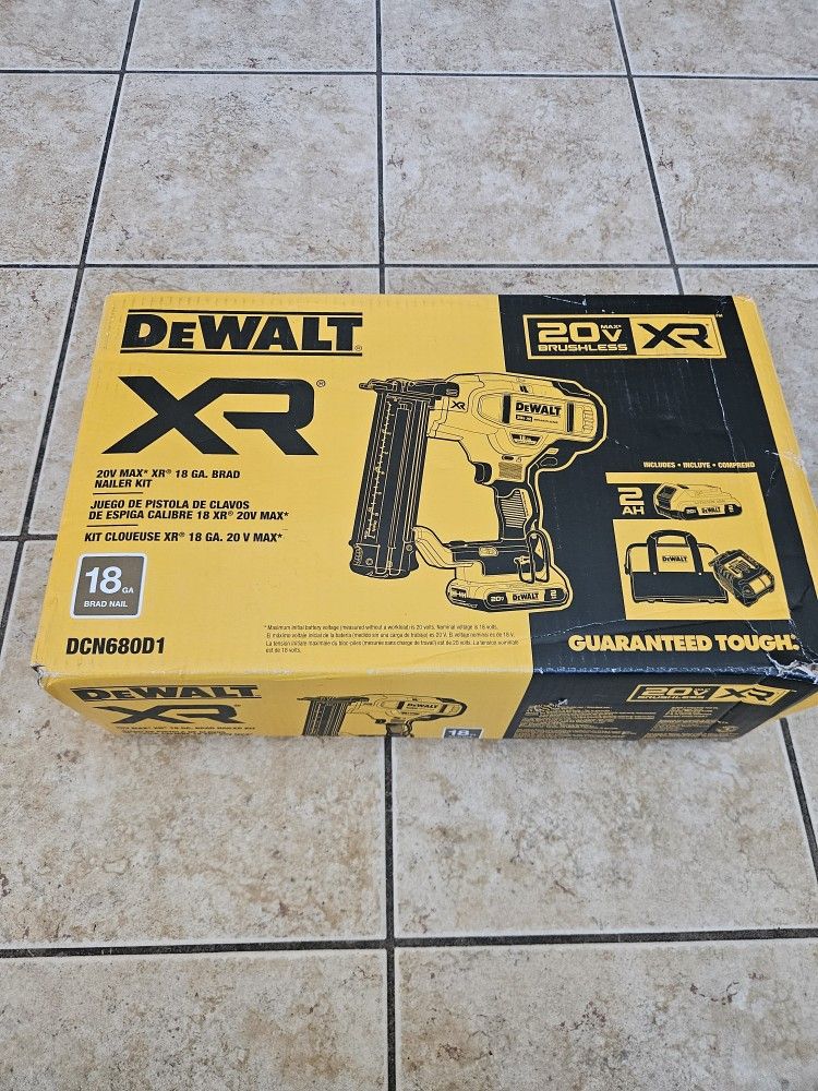 Dewalt 18 GA. Brad Nailer 20V Max XR"