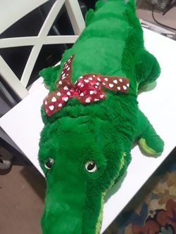 Xx-Large (Louie the Alligator) plush $20.00 cash only (serious buyers)