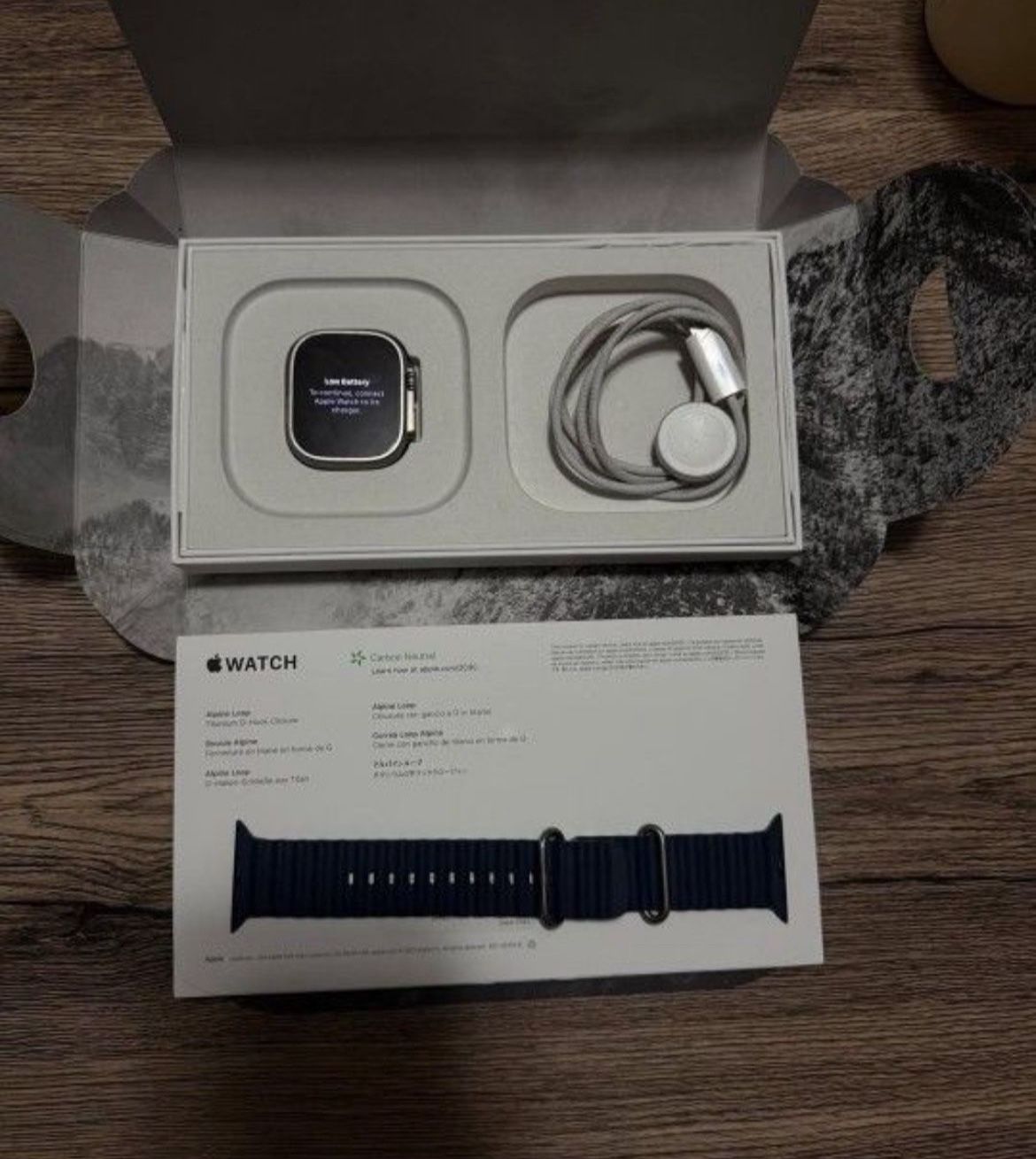 Apple Watch Ultra 2 49mm Titanium