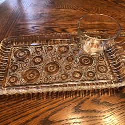 VINTAGE ANCHOR HOCKING  Snack Luncheon Set of 4 Clear Glass Tray & Teacu