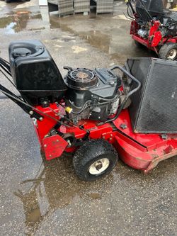 Toro walk behind mower