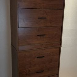 Two bedroom Dressers with 4 drawers, livingroom, Office, Storage Cabinet