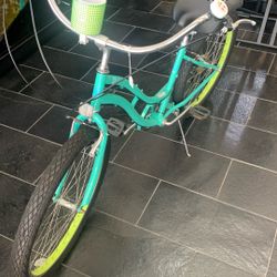 Sun Ladies Beach Cruiser 7-Speed Bicycle,NICE!