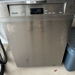Miele G 2732 Dishwasher