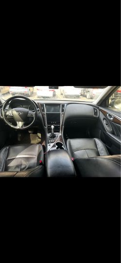 2014 Infiniti Q50