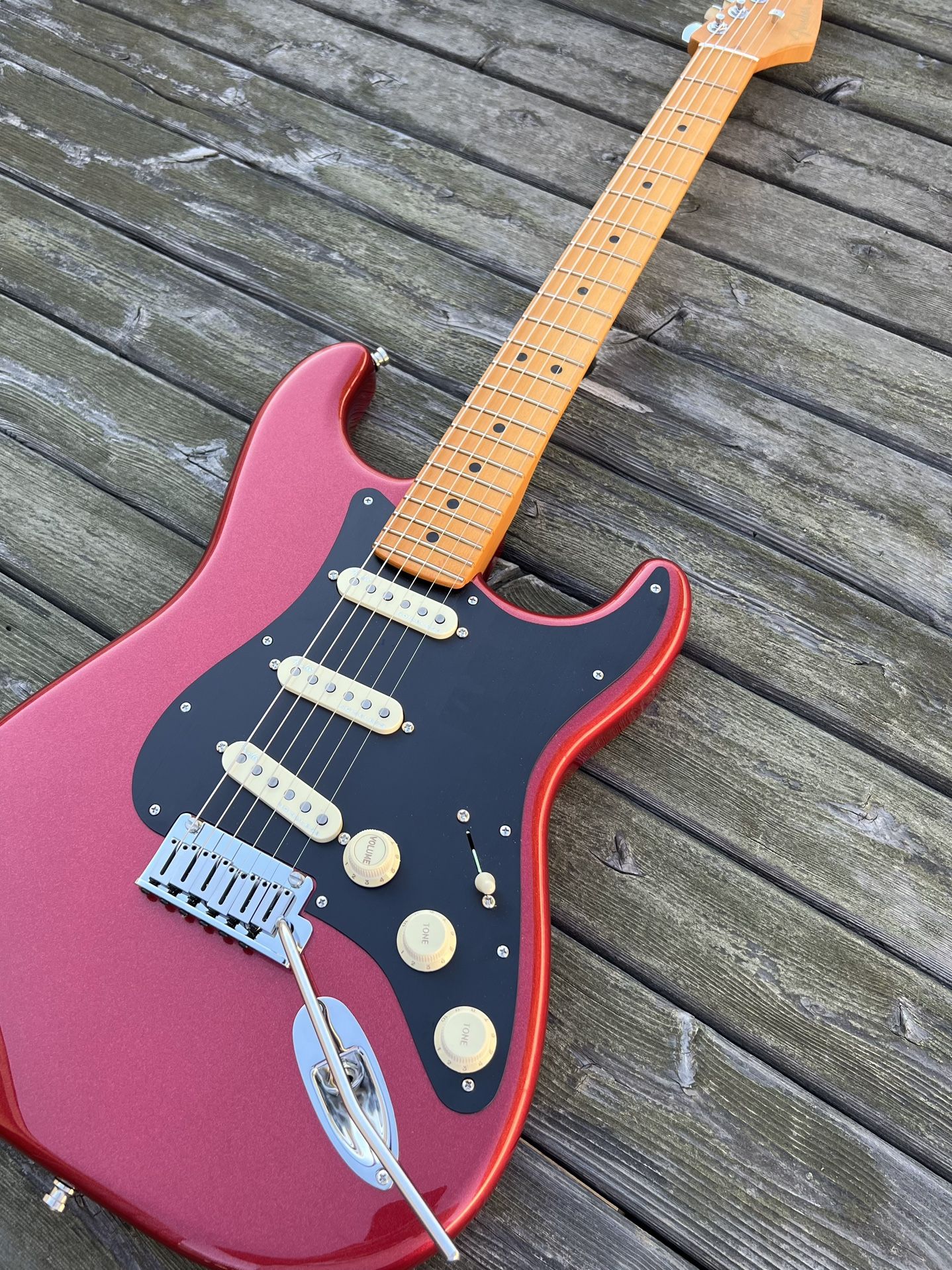 Fender Ultra II Stratocaster Electric Guitar 2024 sinister red