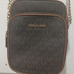 Michel Kors Crossbody Bag