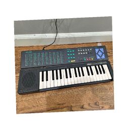 me large Yamaha Piano Exceptional Music Quality and Build for Piano Fans