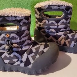 Toddler Bogs Boots. Size 8C