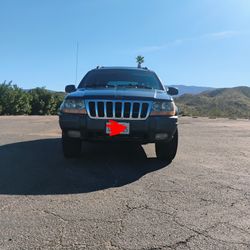 01 Jeep Grand Cherokee Laredo 4x4