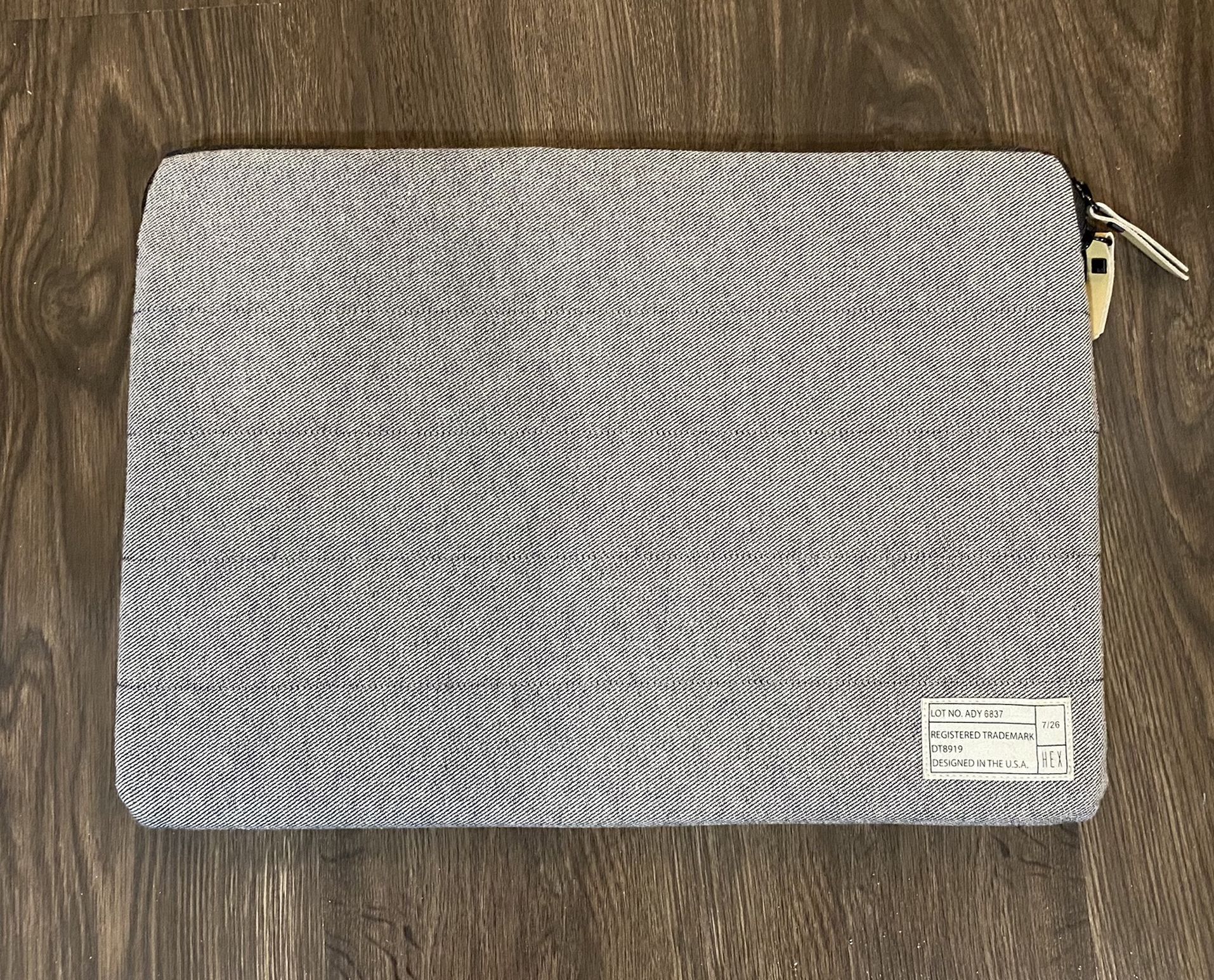 Hex Grey Laptop case for Macbook pro 15in
