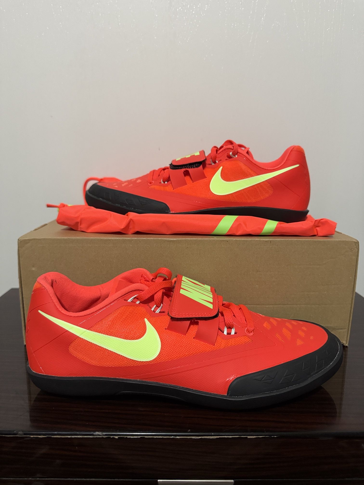 Nike Zoom SD 4 Track Throwing Shoes Crimson Red HQ3487-600 Men’s Size 8.5 New