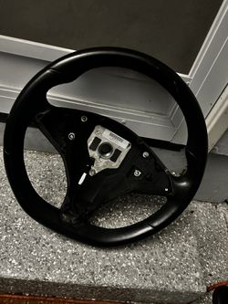 2018 Tesla Steering Wheels Stock