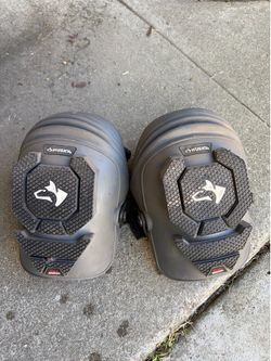 Husky Soft Cap Gel/Foam Flex Knee Pads