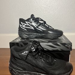 LaMelo Ball Puma’s -Black 