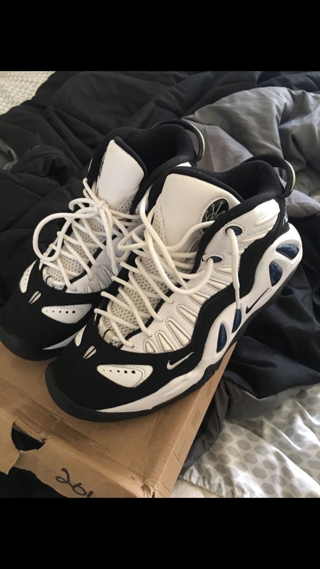 Nike uptempo 97 size 8