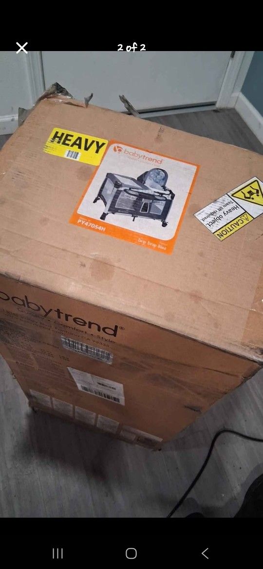 Baby Trend Bassinet/crib/ Changing Table