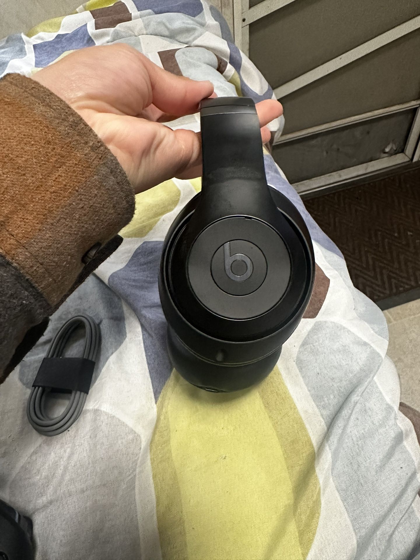 Selling Beats Studio Pros