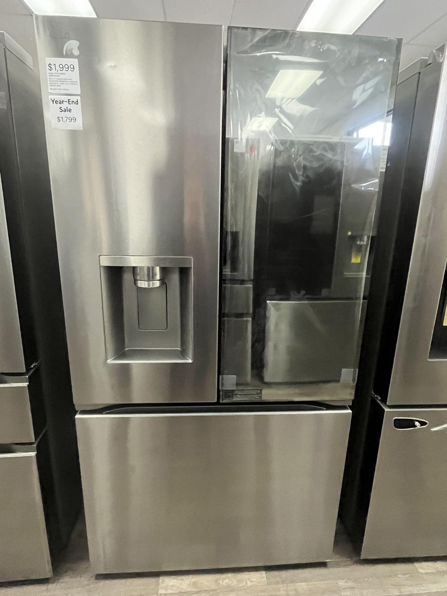 26cu.ft Counter Depth Max Refrigerator With Knock Knock Door
