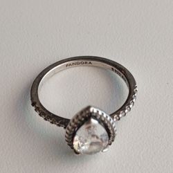 Pandora Ale Sparkling Halo Ring Size 7