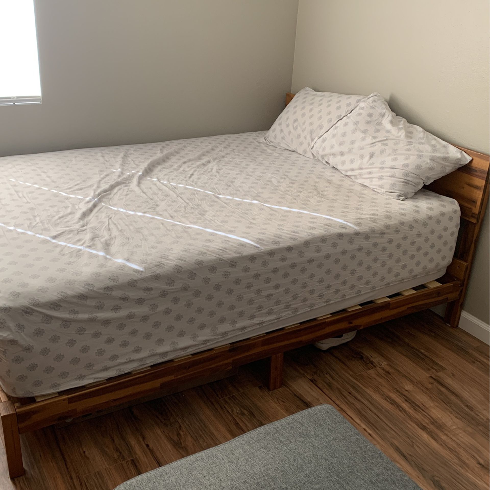 Bed Frame With Mattress Queen Size