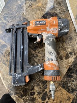 Ridgid brad nailer 5/8 - 2 1/8