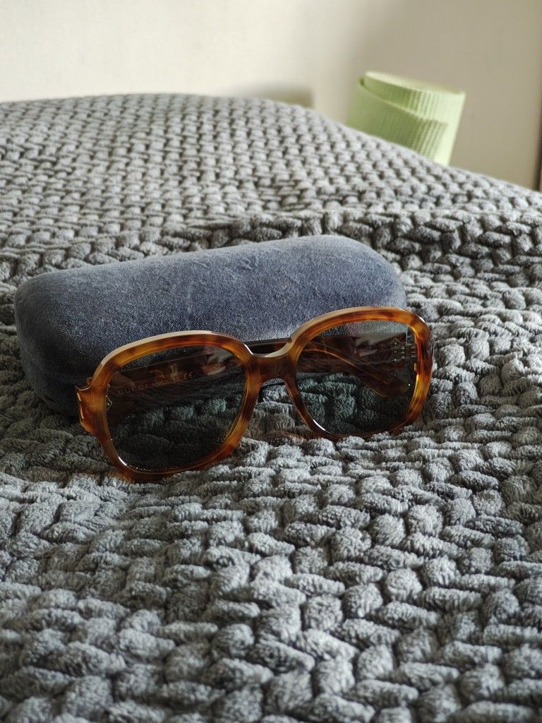 Harry Styles GUCCI HAHAHA GG0788S
Gucci