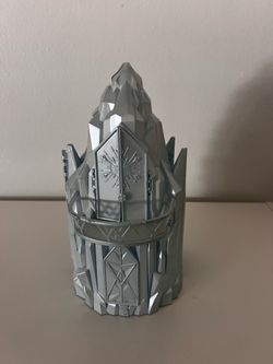 Frozen castle