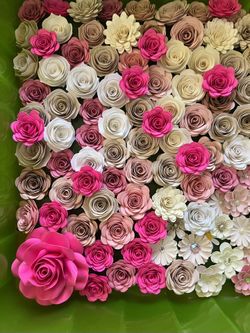 Mini Paper Flowers.      Flores De Papel Pequeñas