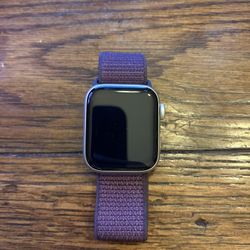 Apple Watch SE 40mm