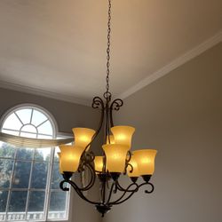 Chandeliers and light fixtures 