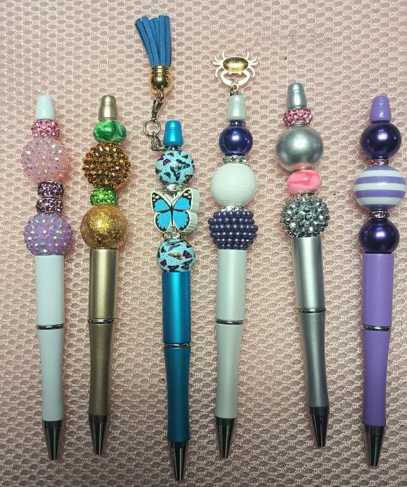 Pens-Holiday Themed- New-$3 EACH PEN