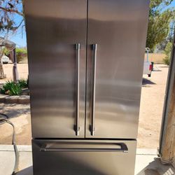 Name Brand Luxury Fisher & Paykel Counter Depth French Doors Refrigerator 
