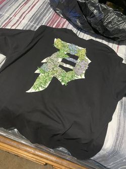 New Primitive Large T-shirt