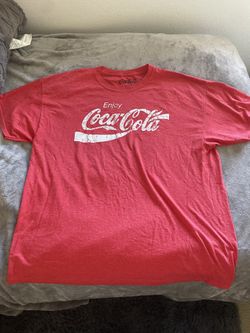 Coca-Cola "Enjoy" Graphic Tee - Red Heather - XL