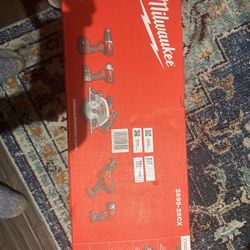 MILWAUKEE TOOL KIT 