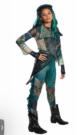 Uma costume‼️ size 7/8