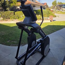 Nordic Track Elliptical (Like New) For Sale
