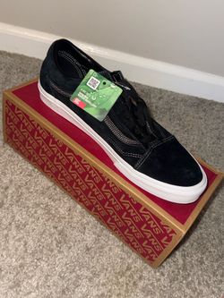 Men’s vans size 13 never worn